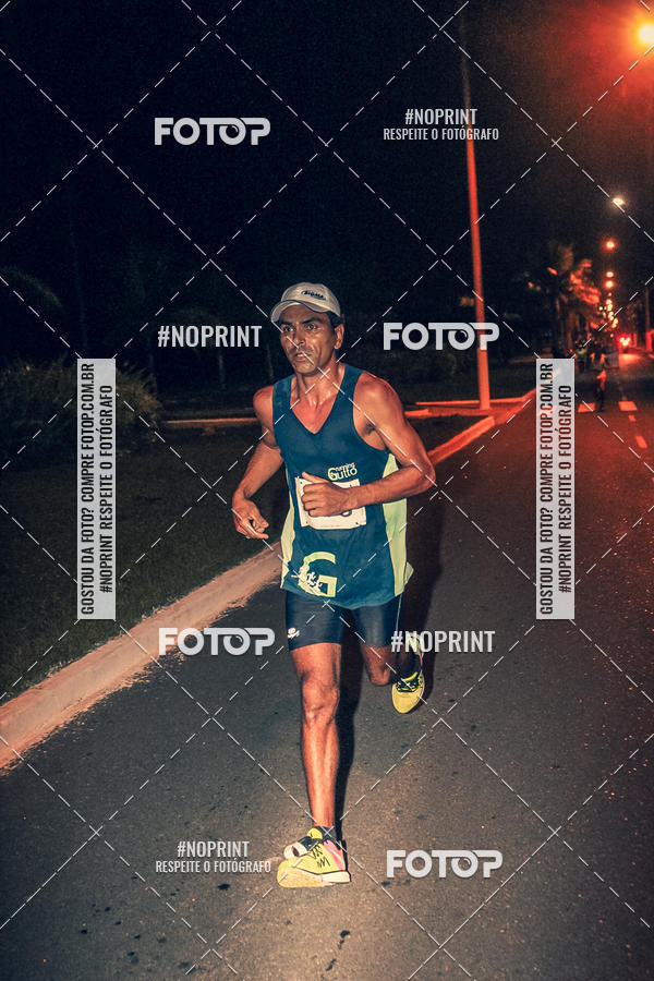 Buy your photos of the eventNight Run 5K 10K Praia Grande on Fotop