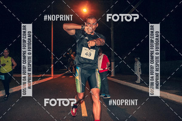 Buy your photos of the eventNight Run 5K 10K Praia Grande on Fotop