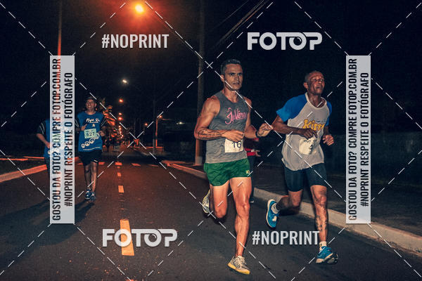 Buy your photos of the eventNight Run 5K 10K Praia Grande on Fotop
