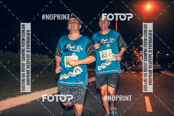 Buy your photos of the eventNight Run 5K 10K Praia Grande on Fotop
