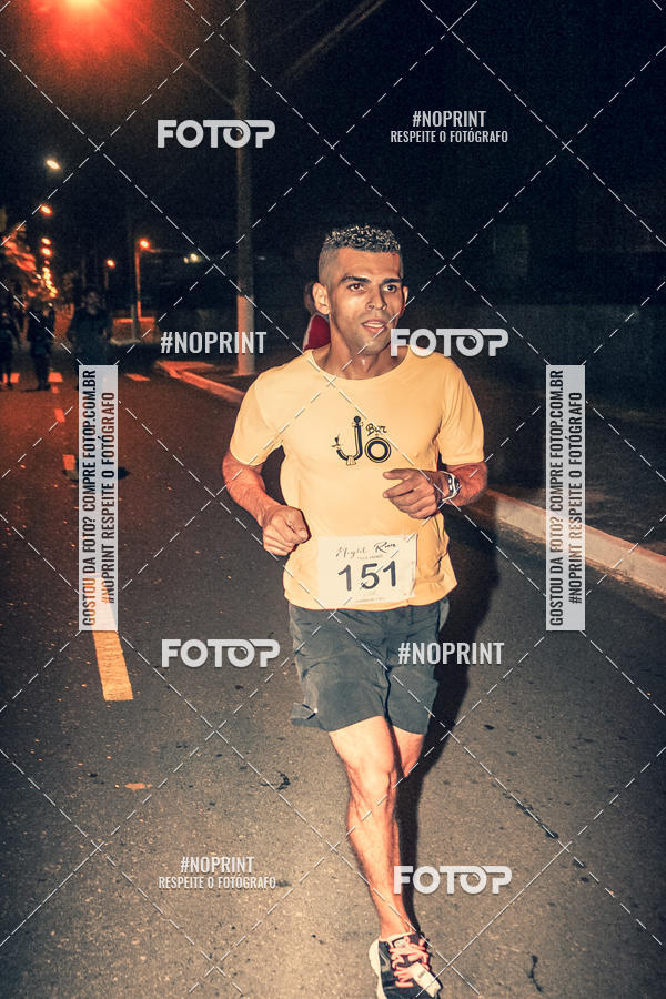 Buy your photos of the eventNight Run 5K 10K Praia Grande on Fotop