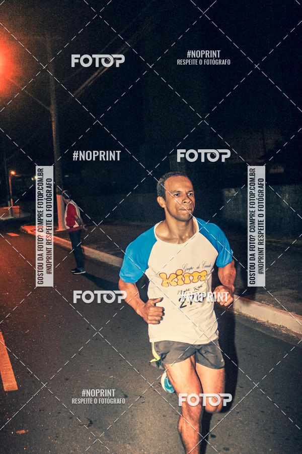 Buy your photos of the eventNight Run 5K 10K Praia Grande on Fotop