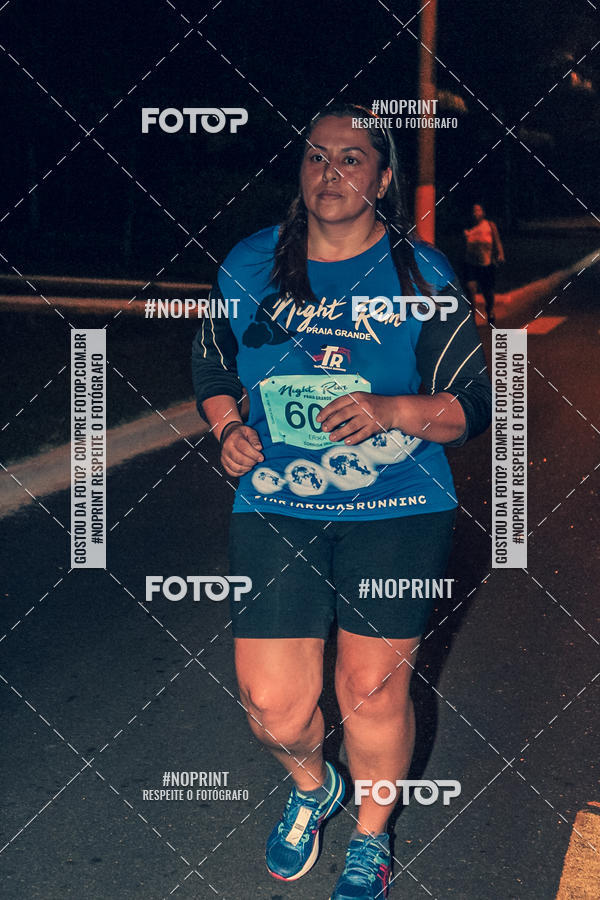 Buy your photos of the eventNight Run 5K 10K Praia Grande on Fotop