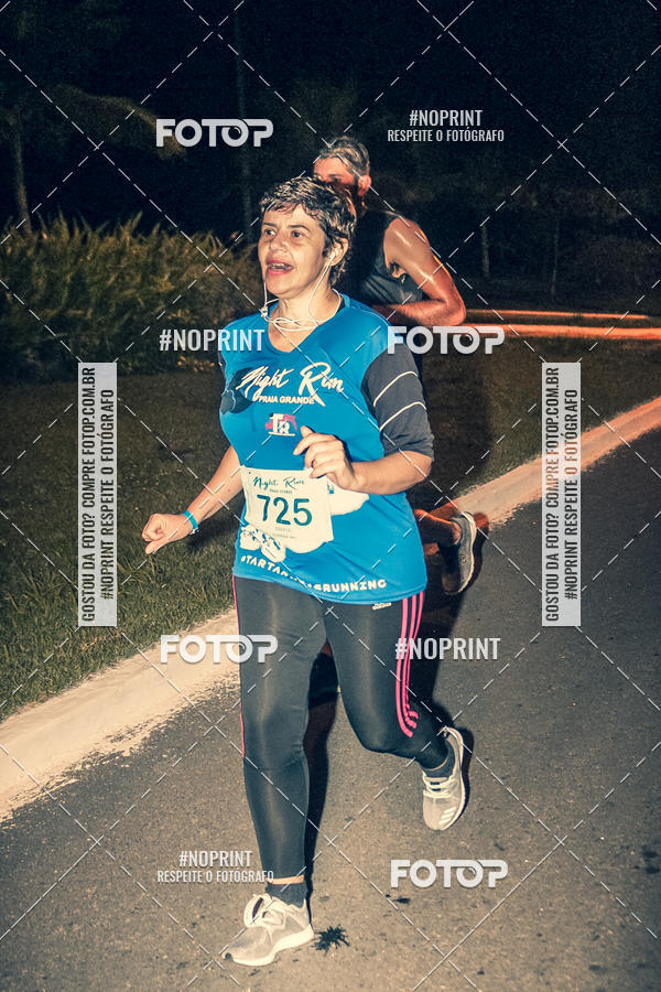 Buy your photos of the eventNight Run 5K 10K Praia Grande on Fotop