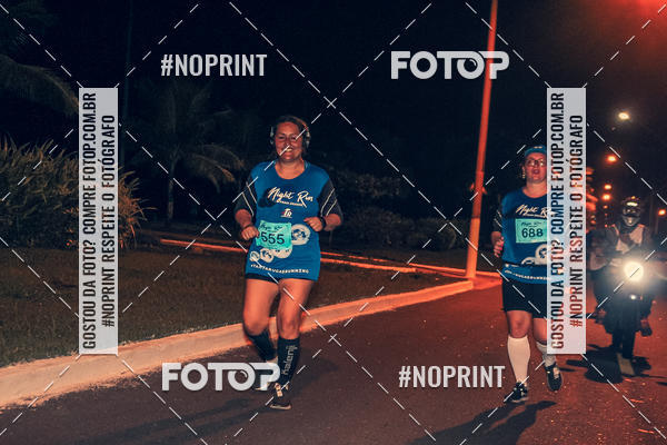 Buy your photos of the eventNight Run 5K 10K Praia Grande on Fotop