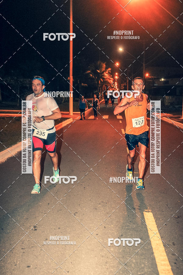 Buy your photos of the eventNight Run 5K 10K Praia Grande on Fotop