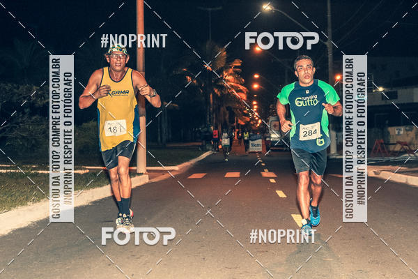 Buy your photos of the eventNight Run 5K 10K Praia Grande on Fotop