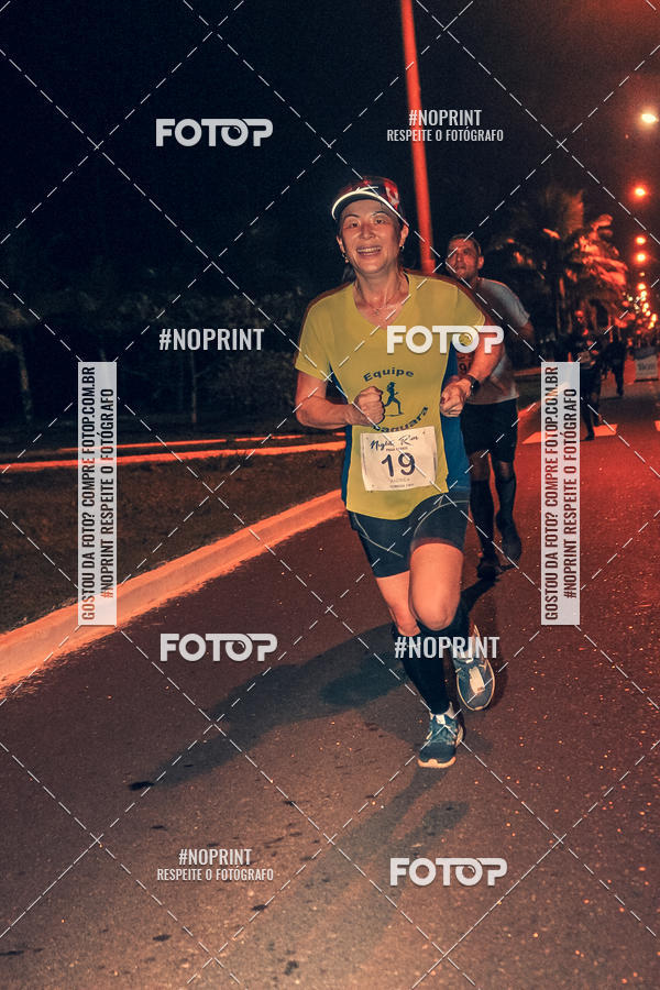 Buy your photos of the eventNight Run 5K 10K Praia Grande on Fotop