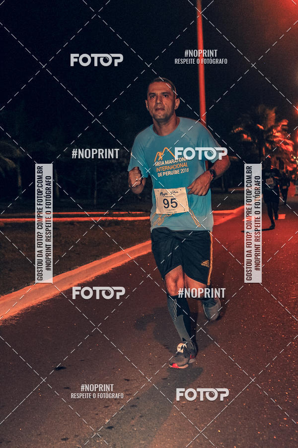Buy your photos of the eventNight Run 5K 10K Praia Grande on Fotop