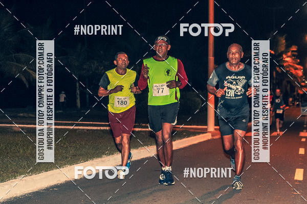 Buy your photos of the eventNight Run 5K 10K Praia Grande on Fotop