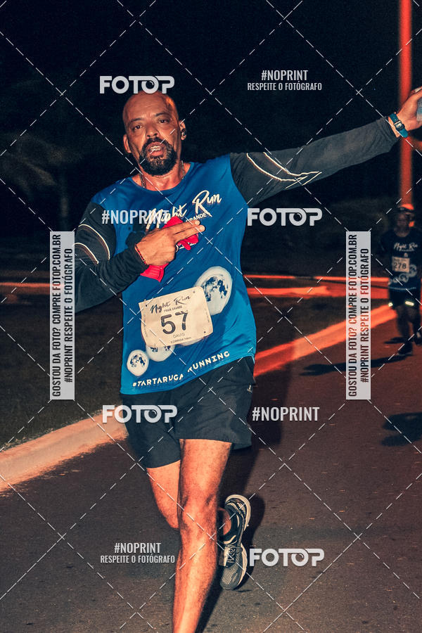 Buy your photos of the eventNight Run 5K 10K Praia Grande on Fotop