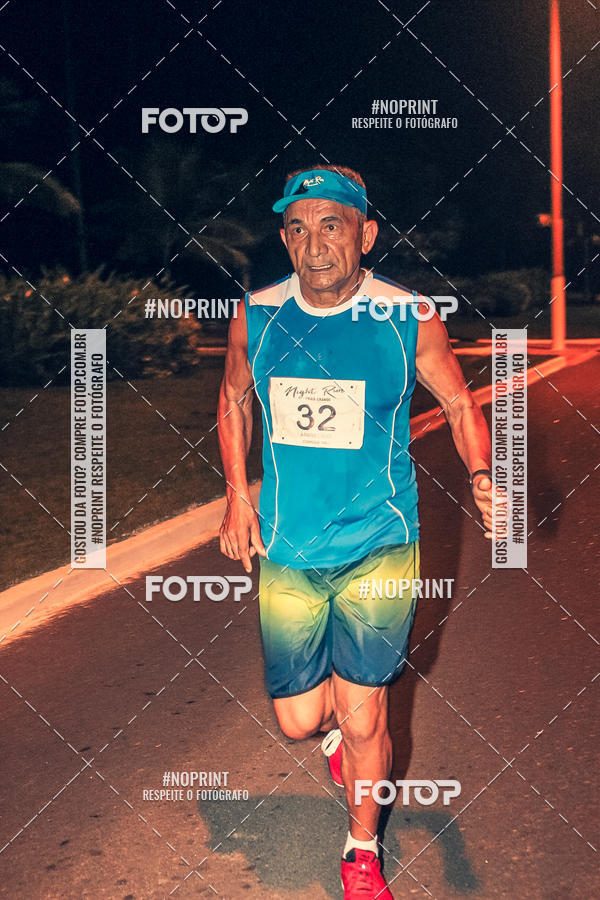Buy your photos of the eventNight Run 5K 10K Praia Grande on Fotop