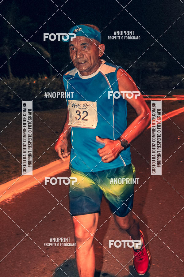 Buy your photos of the eventNight Run 5K 10K Praia Grande on Fotop