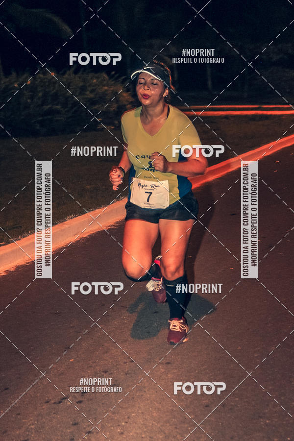 Buy your photos of the eventNight Run 5K 10K Praia Grande on Fotop