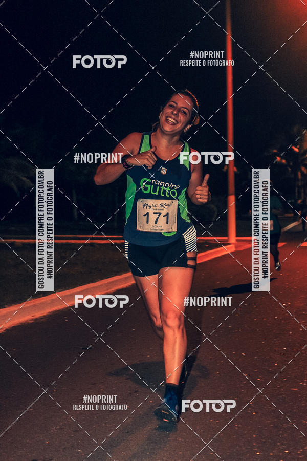 Buy your photos of the eventNight Run 5K 10K Praia Grande on Fotop