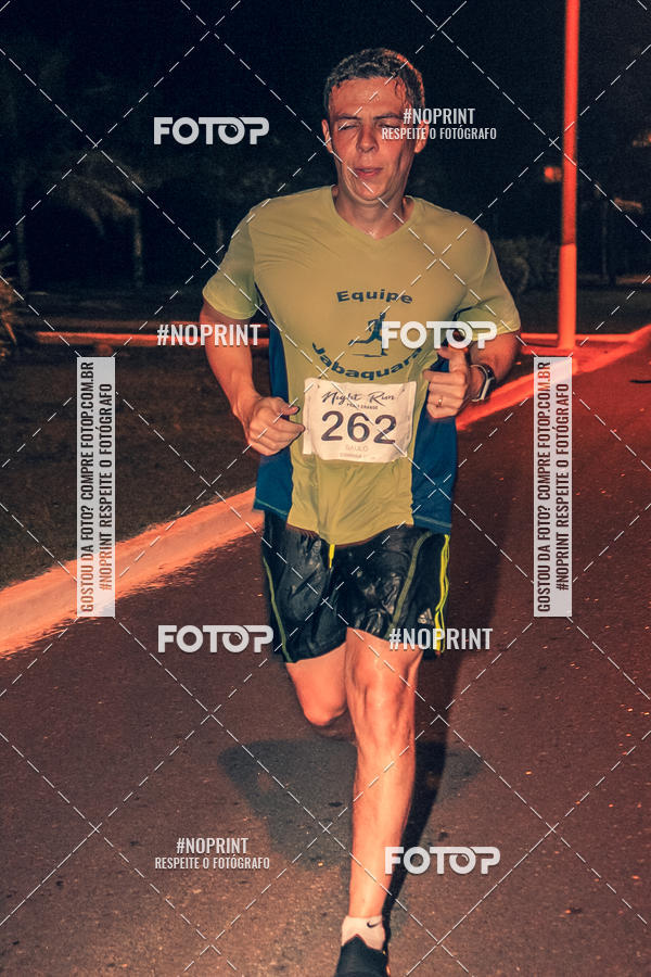 Buy your photos of the eventNight Run 5K 10K Praia Grande on Fotop