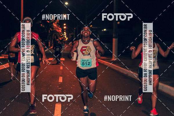 Buy your photos of the eventNight Run 5K 10K Praia Grande on Fotop