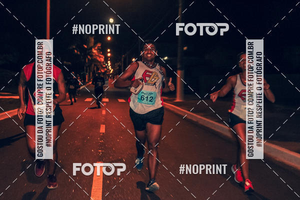 Buy your photos of the eventNight Run 5K 10K Praia Grande on Fotop