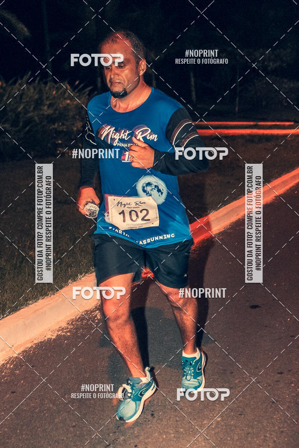 Buy your photos of the eventNight Run 5K 10K Praia Grande on Fotop