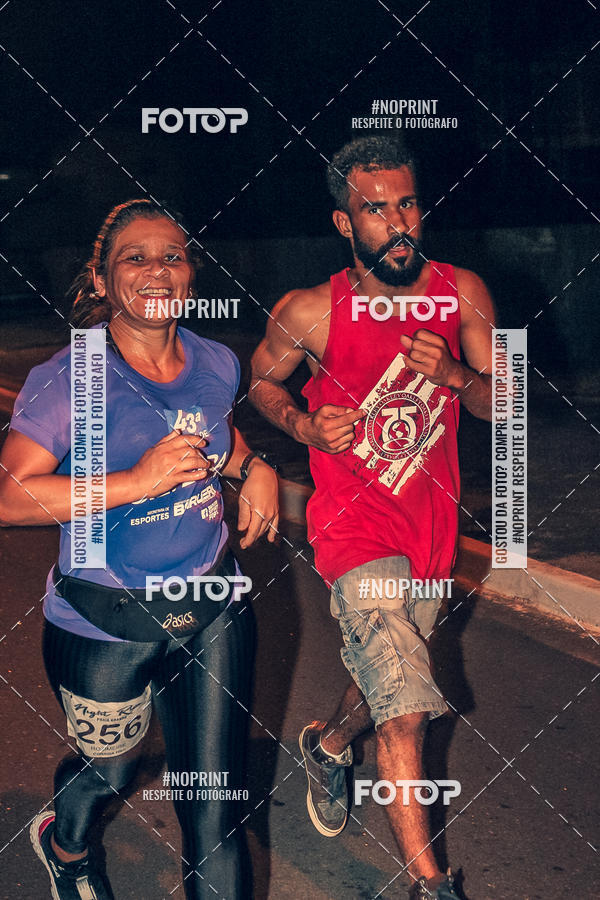 Buy your photos of the eventNight Run 5K 10K Praia Grande on Fotop