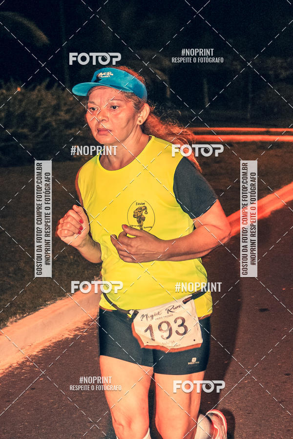 Buy your photos of the eventNight Run 5K 10K Praia Grande on Fotop