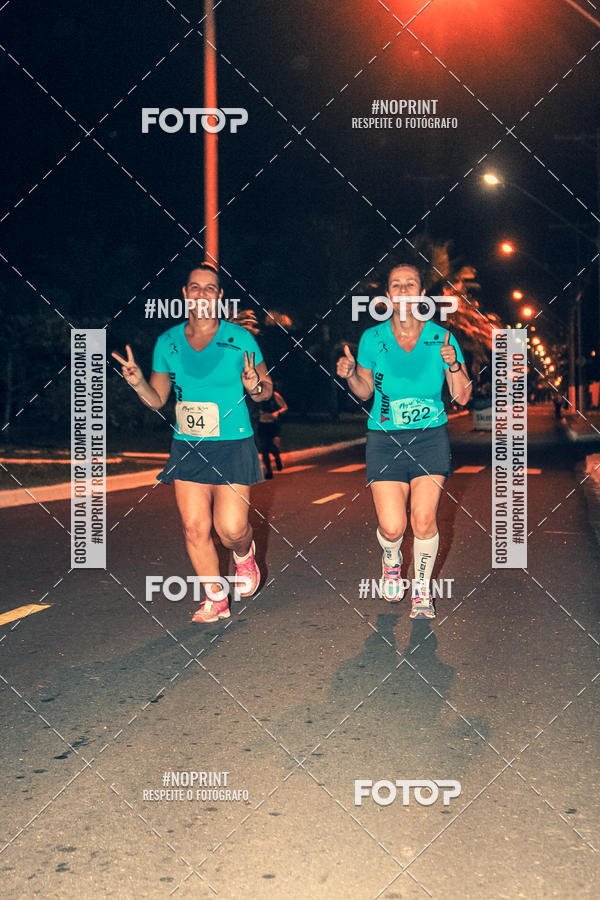 Buy your photos of the eventNight Run 5K 10K Praia Grande on Fotop
