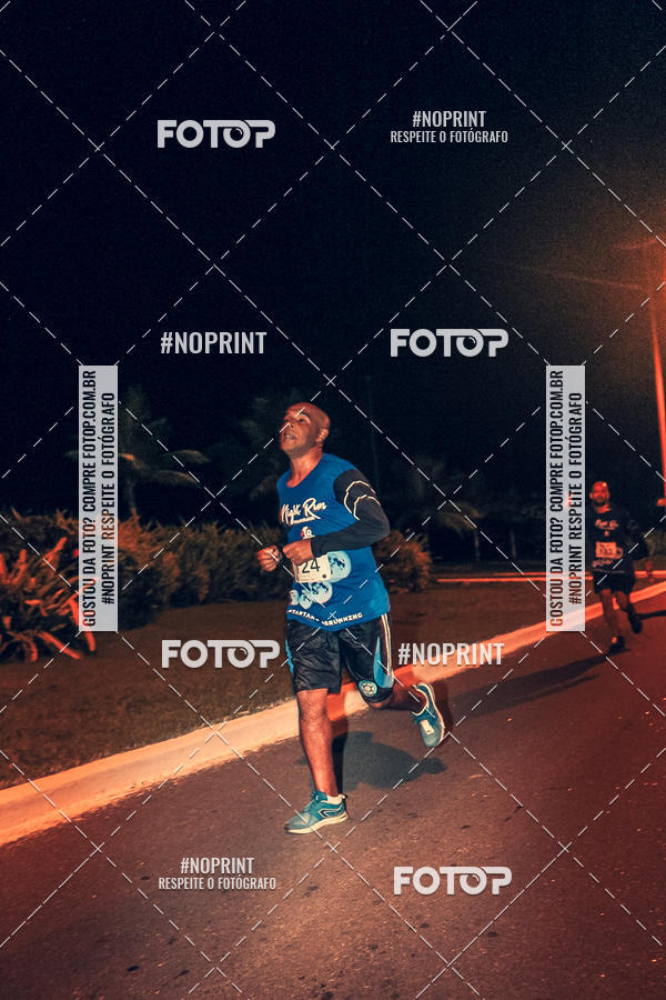 Buy your photos of the eventNight Run 5K 10K Praia Grande on Fotop