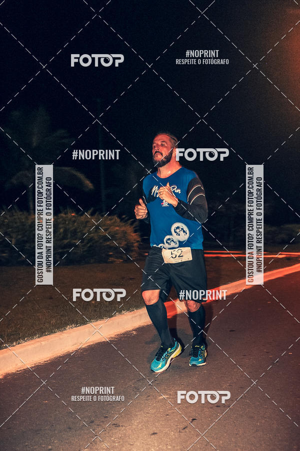 Buy your photos of the eventNight Run 5K 10K Praia Grande on Fotop
