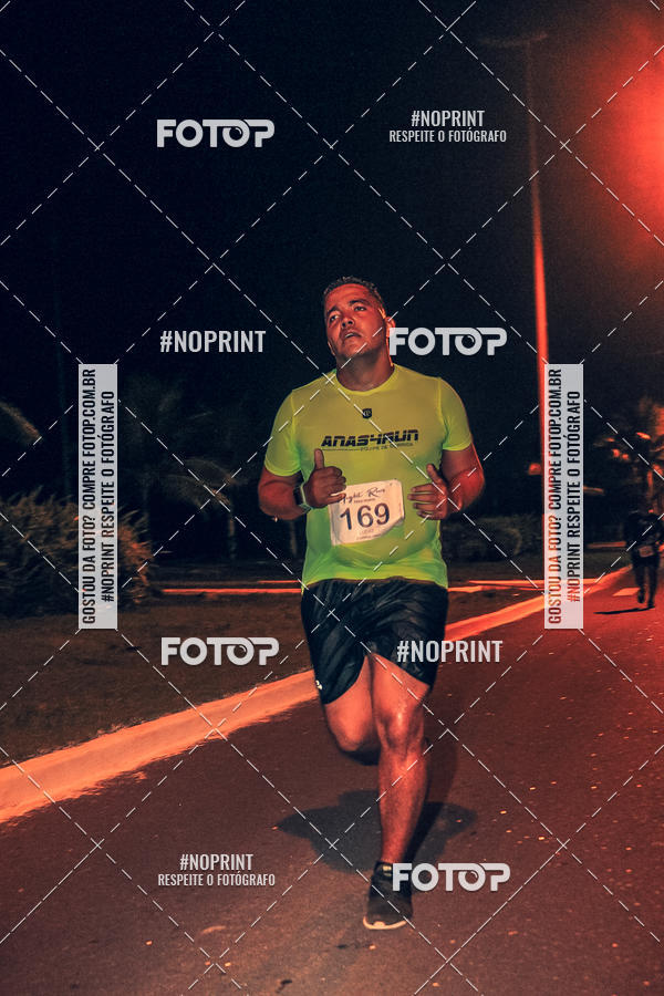 Buy your photos of the eventNight Run 5K 10K Praia Grande on Fotop