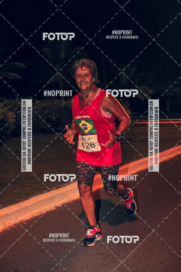 Buy your photos of the eventNight Run 5K 10K Praia Grande on Fotop