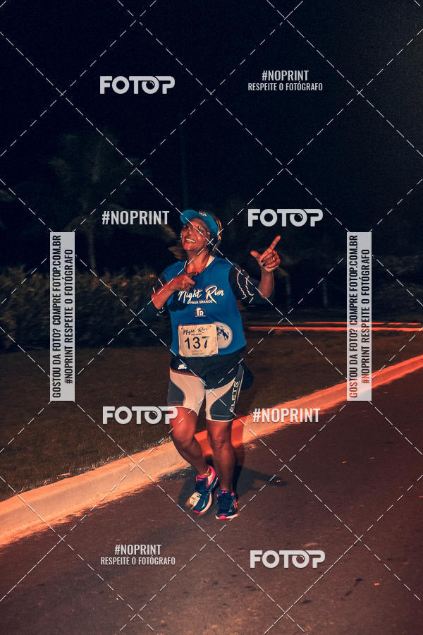 Buy your photos of the eventNight Run 5K 10K Praia Grande on Fotop