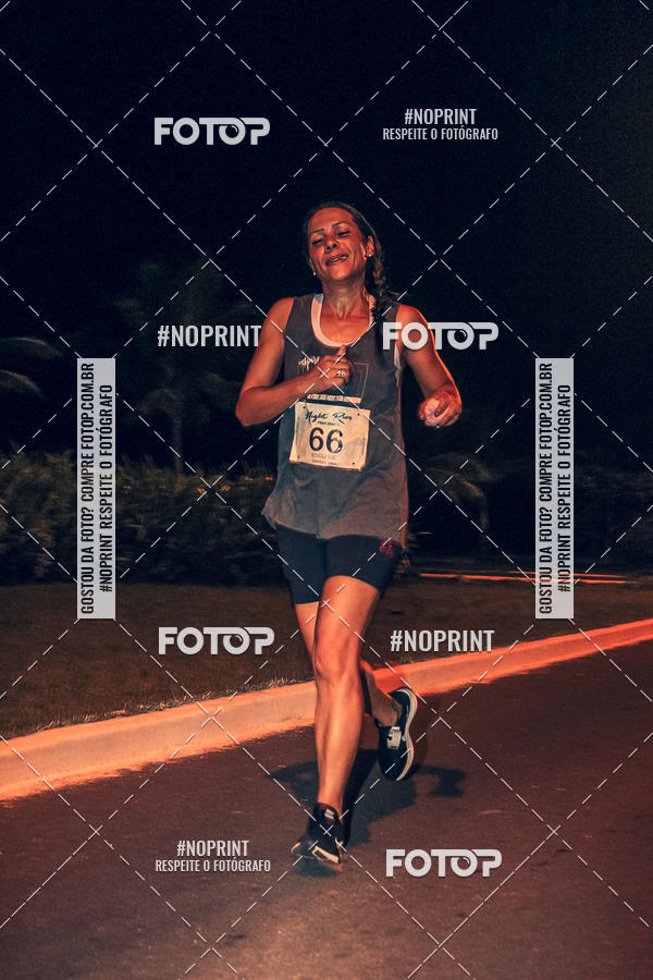 Buy your photos of the eventNight Run 5K 10K Praia Grande on Fotop