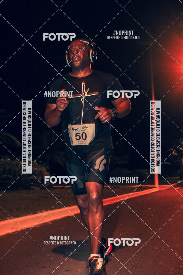 Buy your photos of the eventNight Run 5K 10K Praia Grande on Fotop
