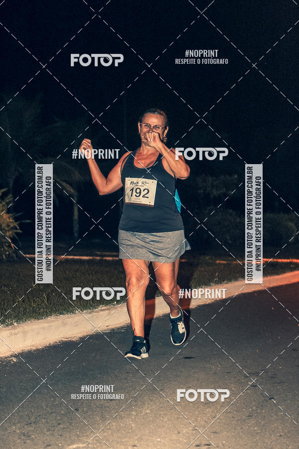 Buy your photos of the eventNight Run 5K 10K Praia Grande on Fotop