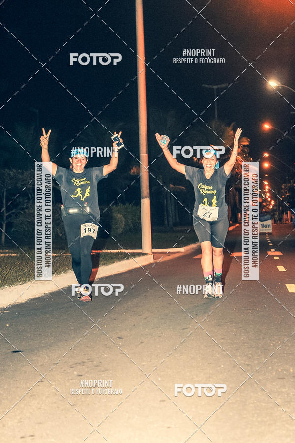 Buy your photos of the eventNight Run 5K 10K Praia Grande on Fotop