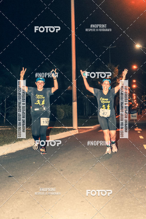 Buy your photos of the eventNight Run 5K 10K Praia Grande on Fotop