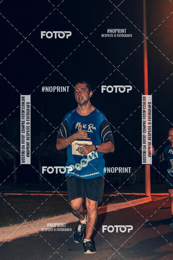 Buy your photos of the eventNight Run 5K 10K Praia Grande on Fotop