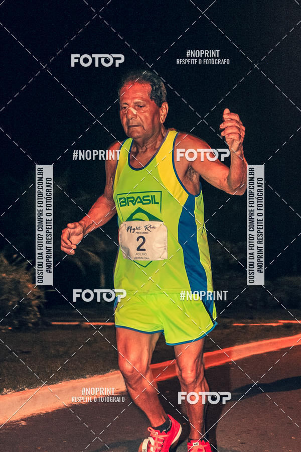 Buy your photos of the eventNight Run 5K 10K Praia Grande on Fotop