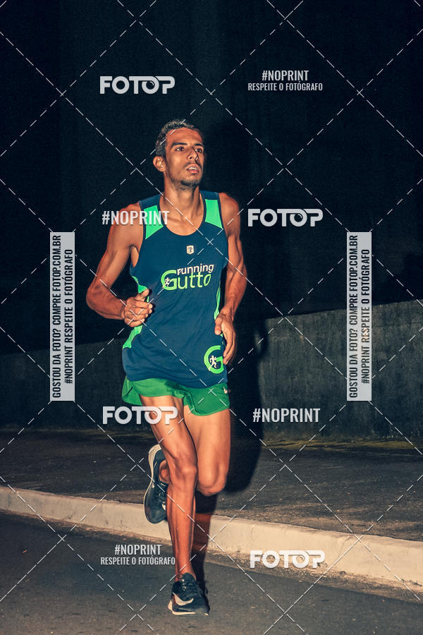 Buy your photos of the eventNight Run 5K 10K Praia Grande on Fotop