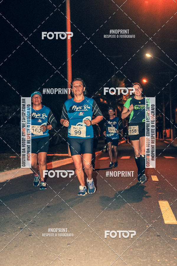 Buy your photos of the eventNight Run 5K 10K Praia Grande on Fotop