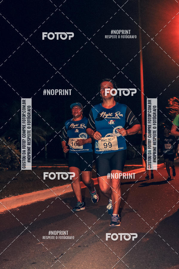 Buy your photos of the eventNight Run 5K 10K Praia Grande on Fotop