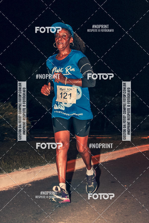 Buy your photos of the eventNight Run 5K 10K Praia Grande on Fotop