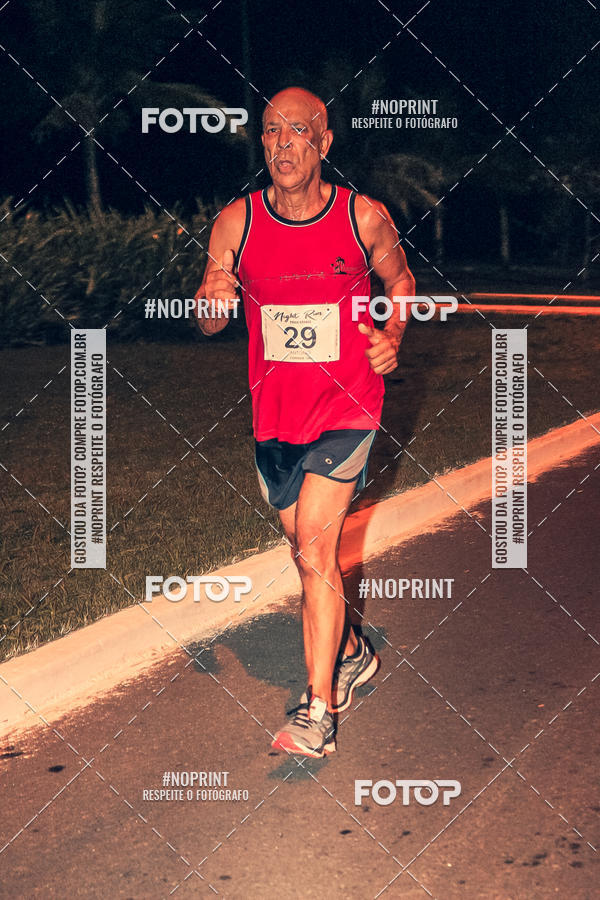 Buy your photos of the eventNight Run 5K 10K Praia Grande on Fotop