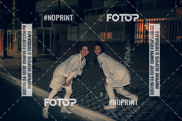 Buy your photos of the eventNight Run 5K 10K Praia Grande on Fotop