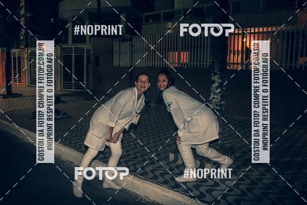 Buy your photos of the eventNight Run 5K 10K Praia Grande on Fotop