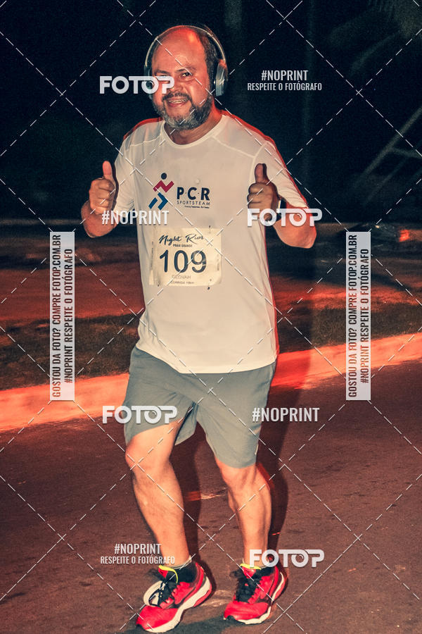 Buy your photos of the eventNight Run 5K 10K Praia Grande on Fotop