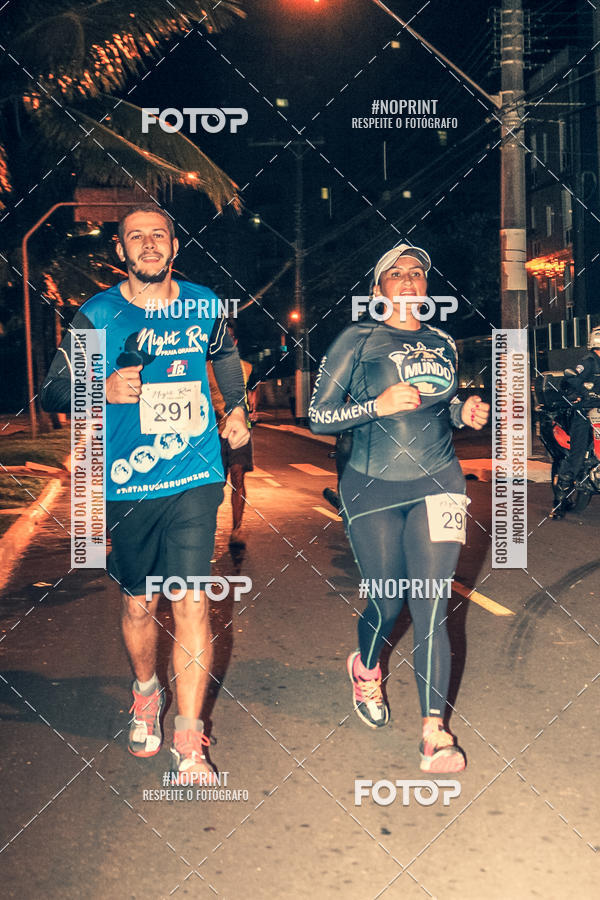 Buy your photos of the eventNight Run 5K 10K Praia Grande on Fotop