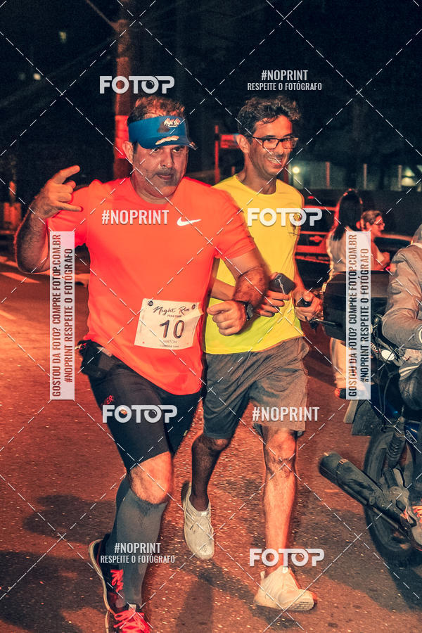 Buy your photos of the eventNight Run 5K 10K Praia Grande on Fotop