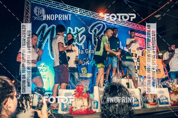 Buy your photos of the eventNight Run 5K 10K Praia Grande on Fotop