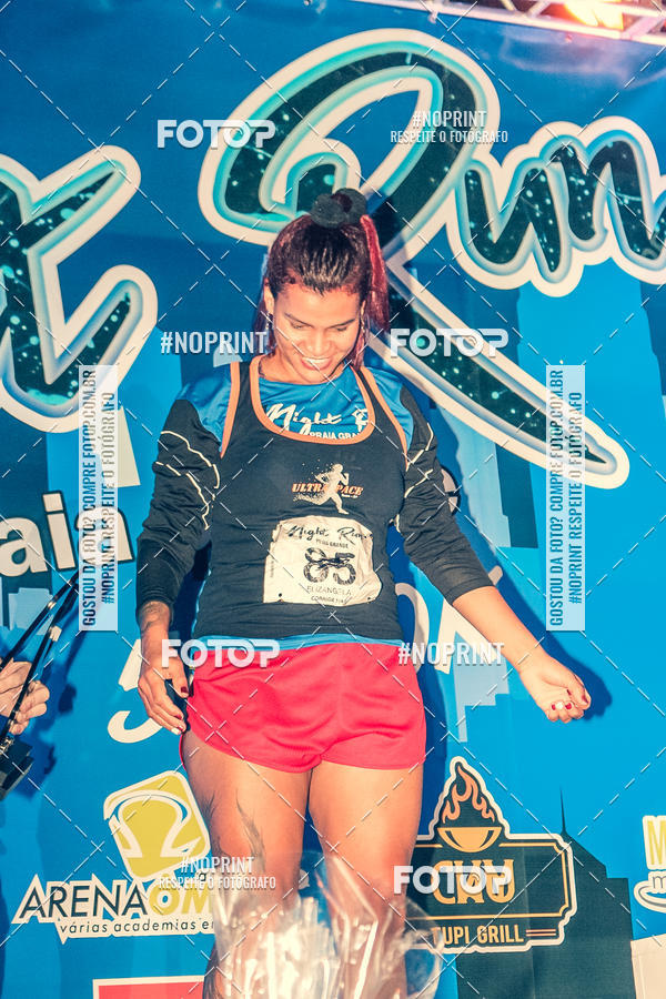 Buy your photos of the eventNight Run 5K 10K Praia Grande on Fotop